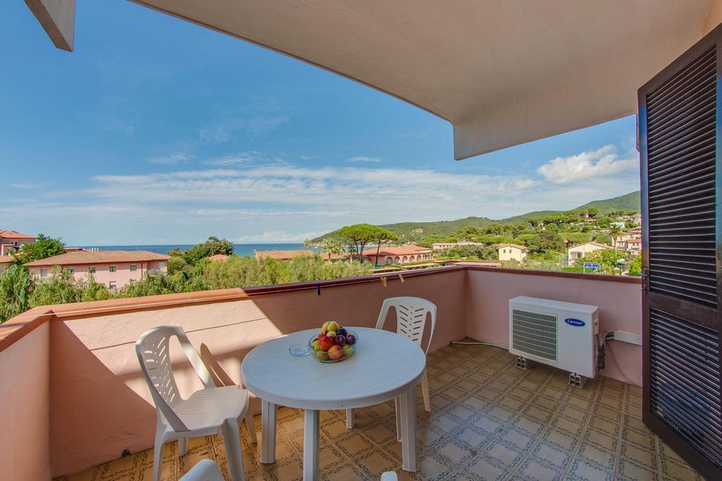 פרוצ'ו Hotel Del Golfo - Dependance חדר תמונה